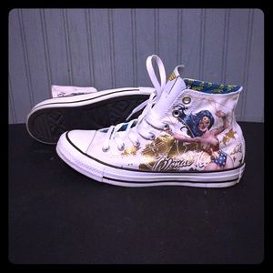 Wonder Woman Chucks Converse Sneakers Size 6